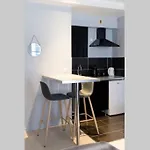 La Petite Strasbourgeoise Hygge studio cosy proche cathédrale Apartamento *